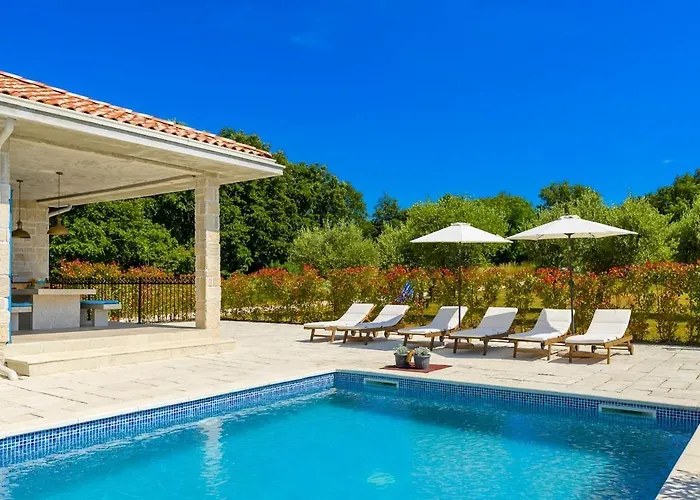 Villa Mare Blue By Istrialux Pifari