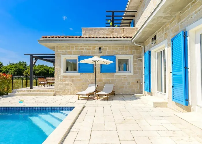 Villa Mare Blue By Istrialux Pifari