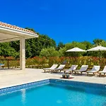 Villa Mare Blue By Istrialux Pifari